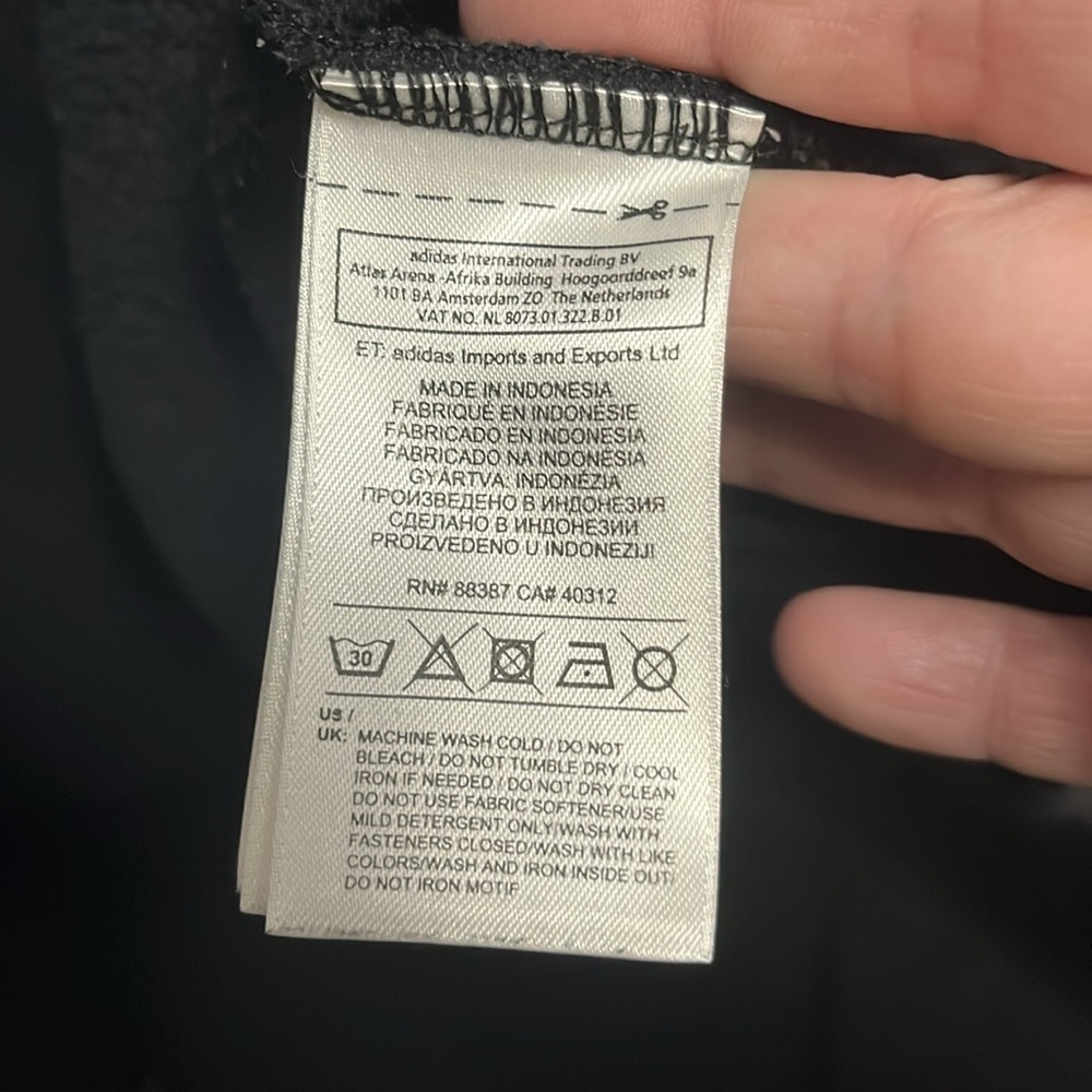 Adidas- black full zip jacket - Picture 8 of 10